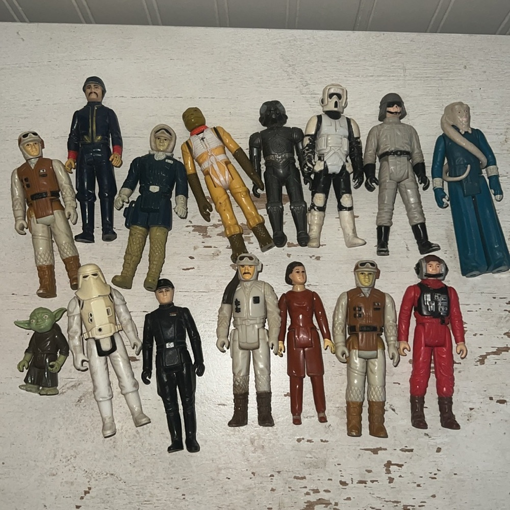 Lot 15 1980-84 Star Wars Action Figures